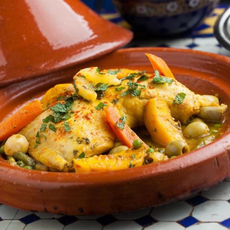 Média réf. 308 (1/1): Tajine de poulet olive citrons confits et carottes